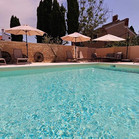 Apartmani Grzinic Rovinj Exterior foto